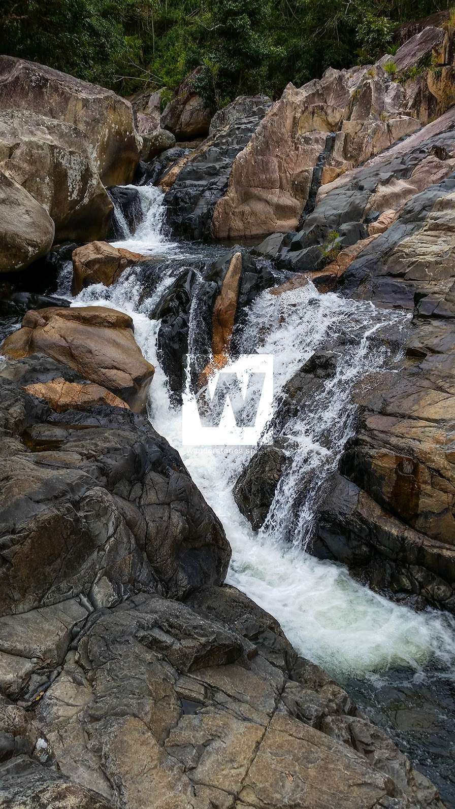 Small waterfall at upper Jourama Falls