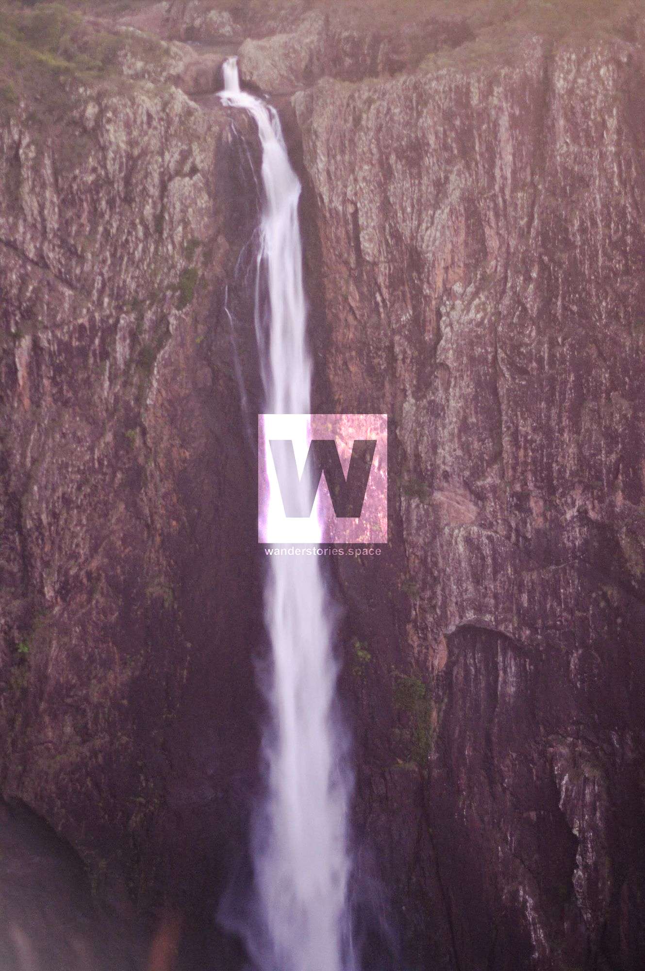 Wallaman Falls flow